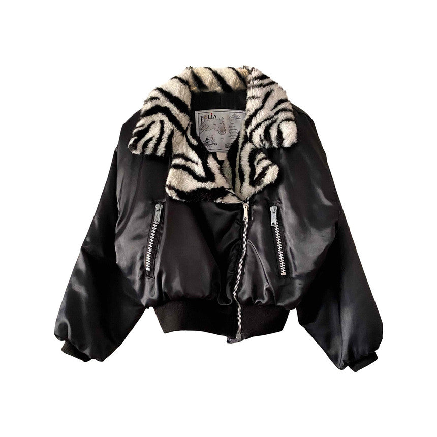 Doudoune en satin et zèbre