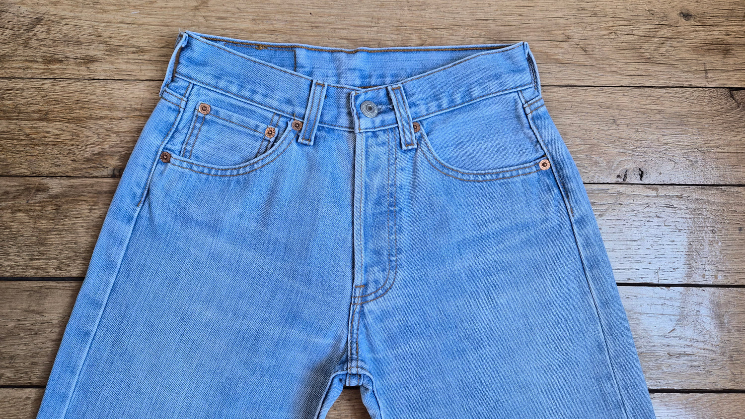 Jean Levi’s 501 W26 L32