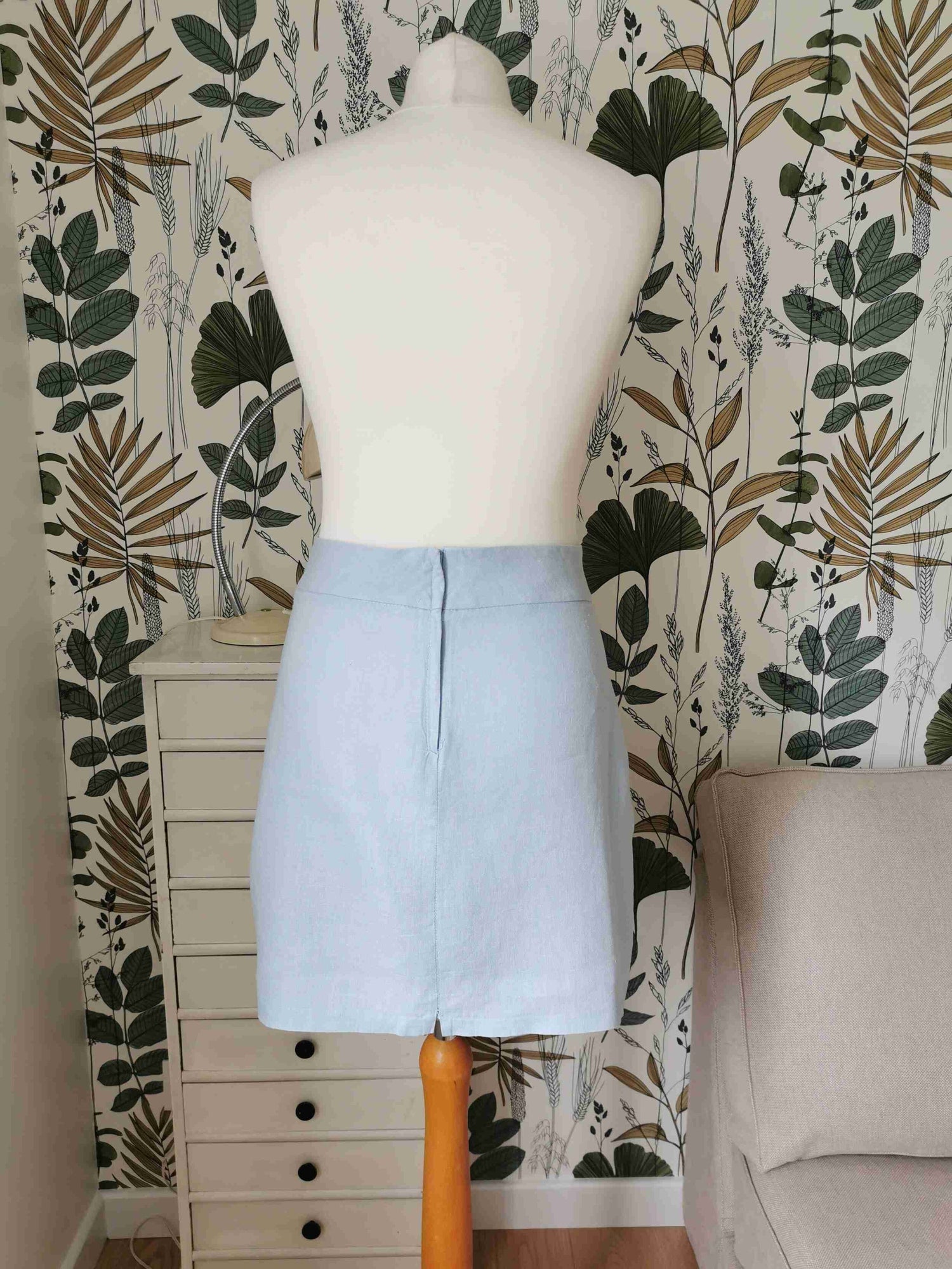 Linen mini skirt