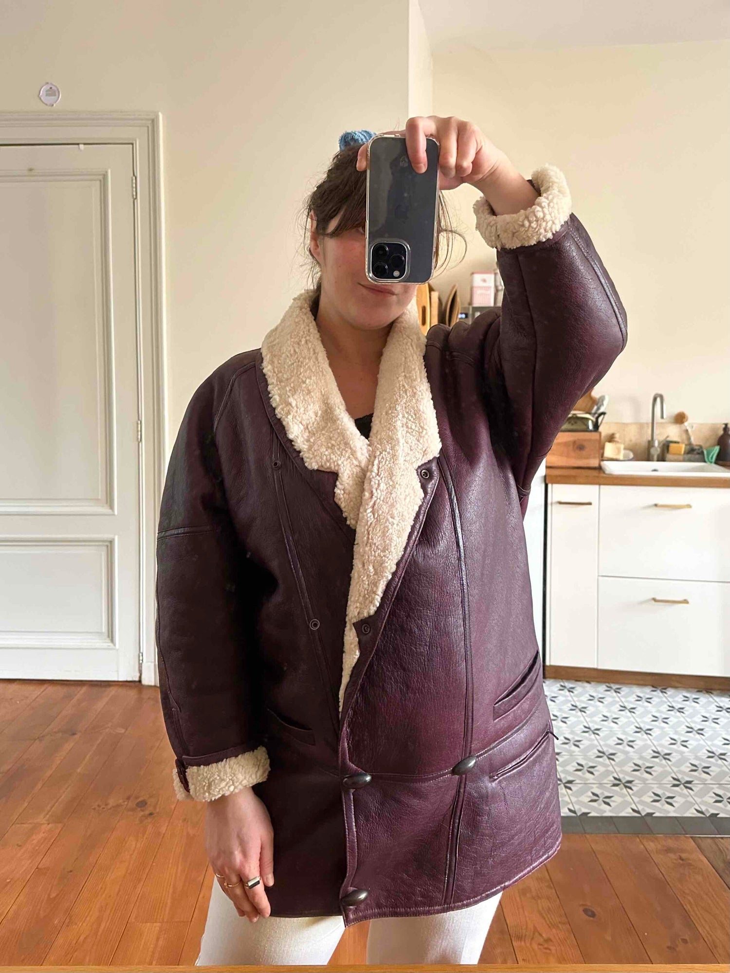 Manteau en peau lainée