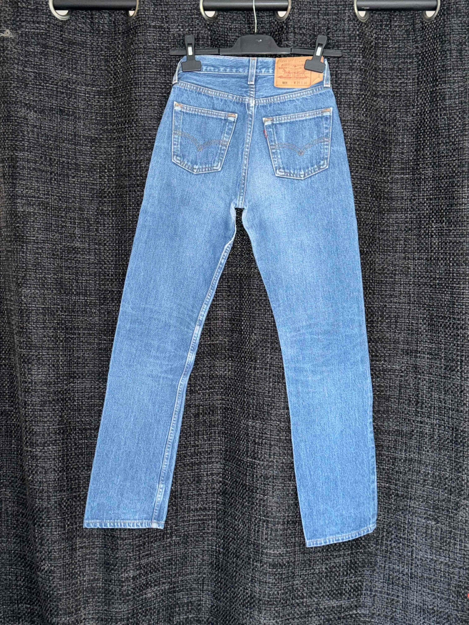Jean Levi’s 501 W25L30