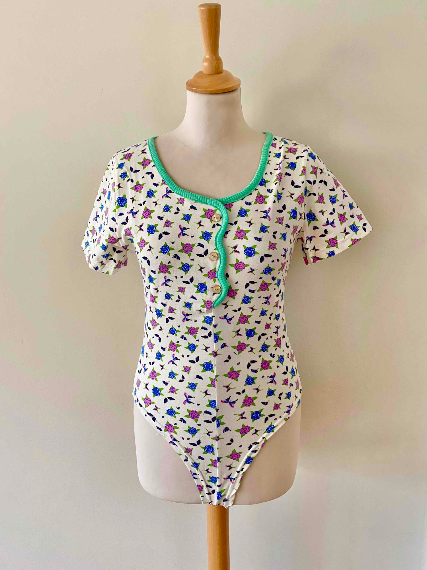 Body with flowers and butterflies