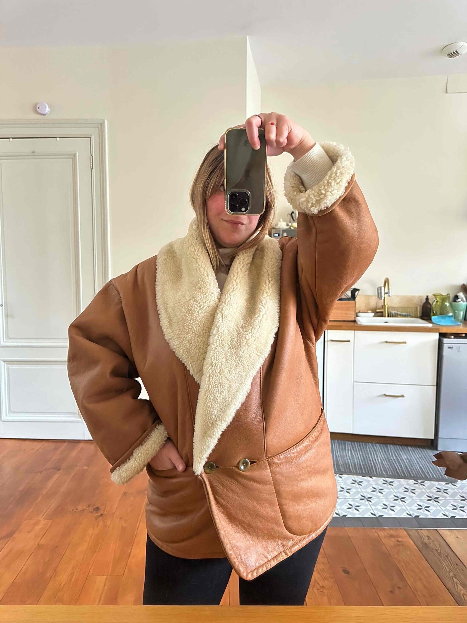 Manteau en peau lainée