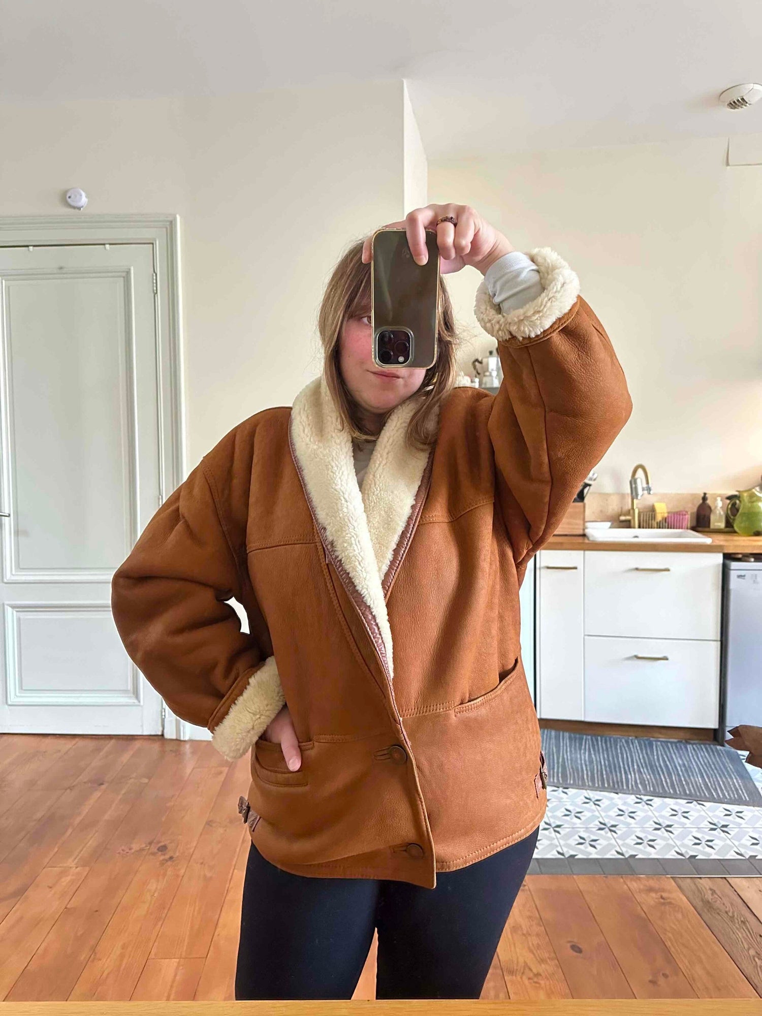 Manteau en peau lainée