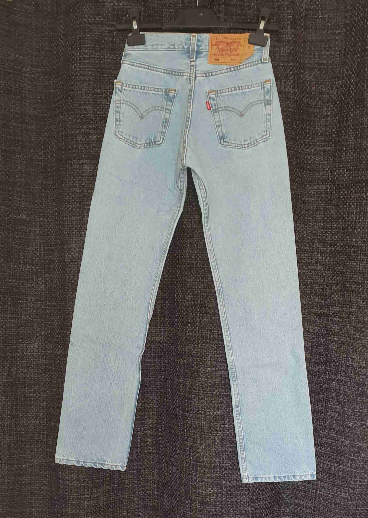 Jean Levi's 501 W25L30