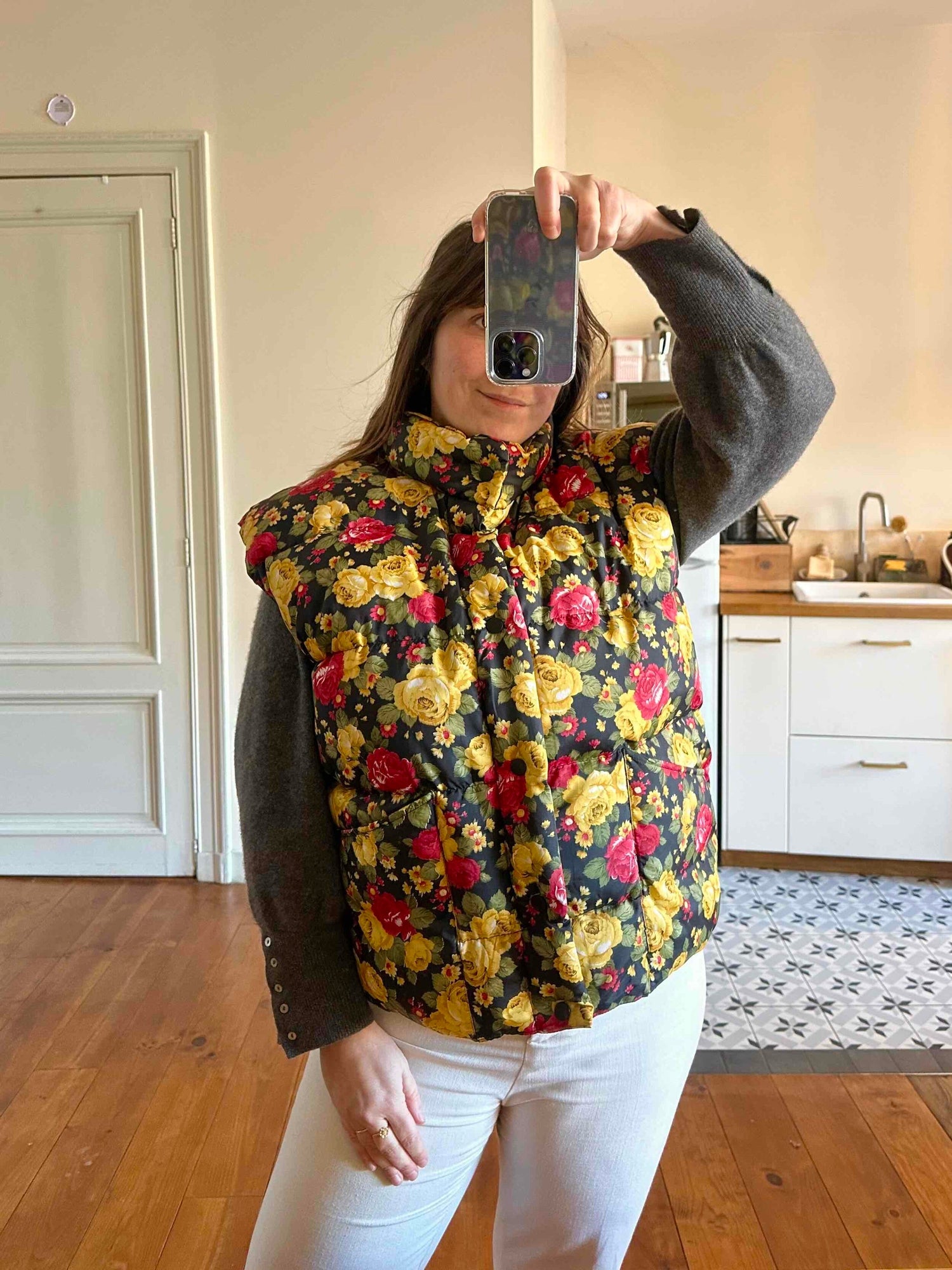 Doudoune sans manches à fleurs