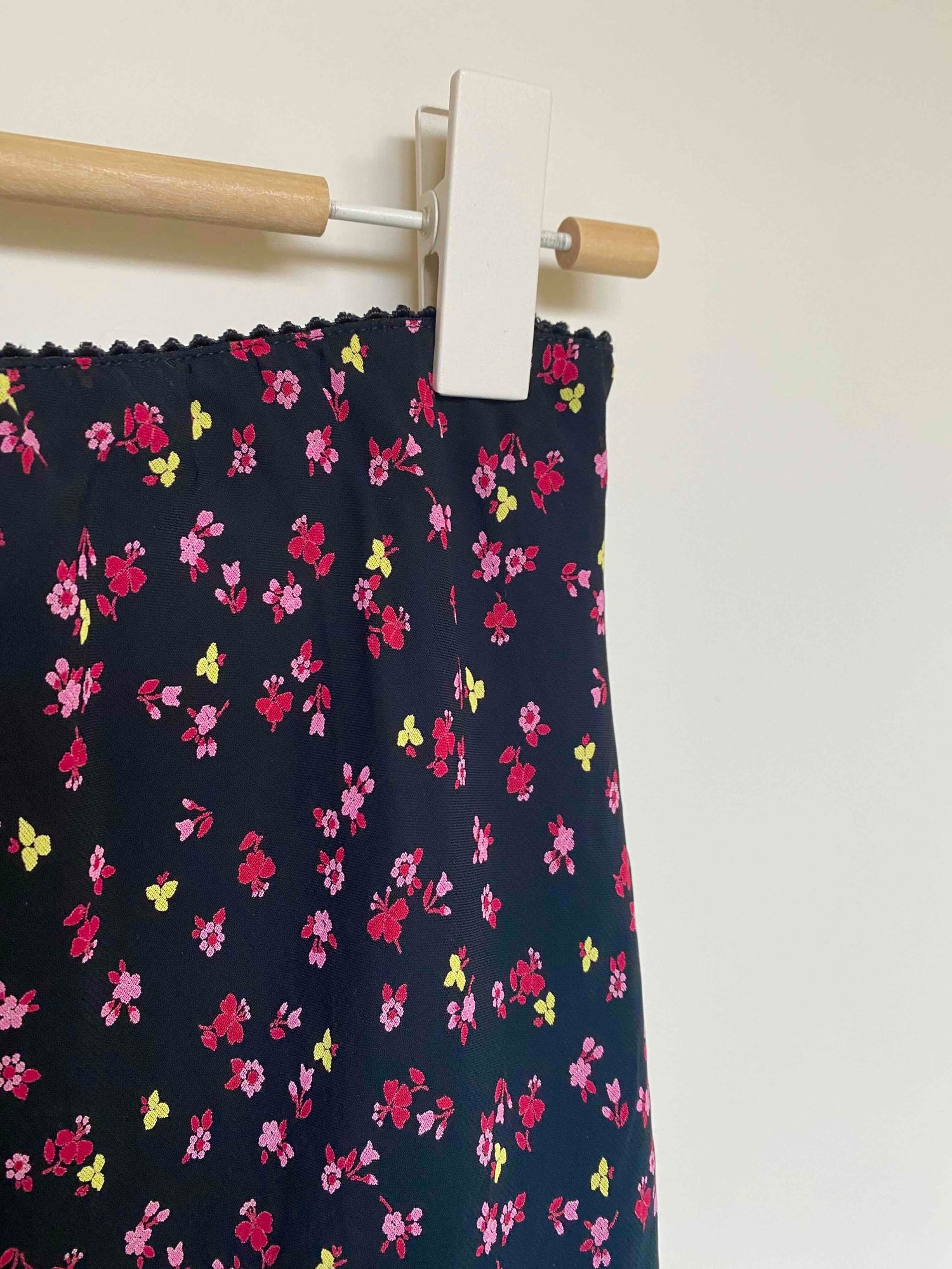 Floral midi skirt
