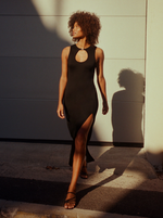 Robe Dark Monogram Décolleté Goutte d'Eau