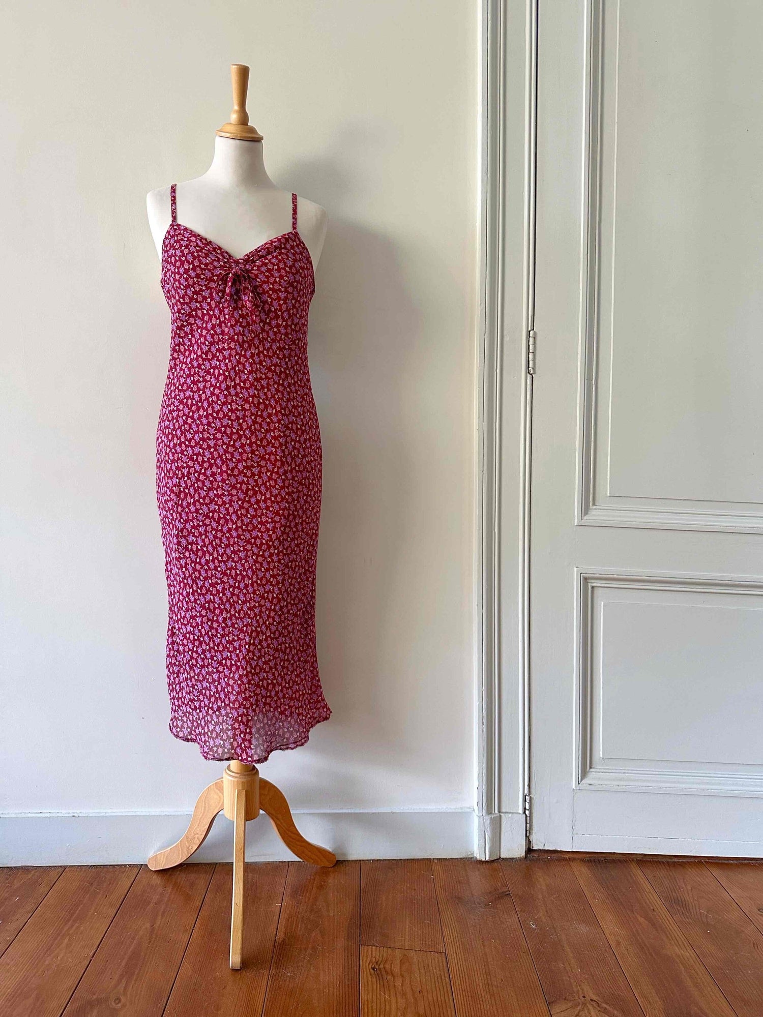 Flower-print nightgown