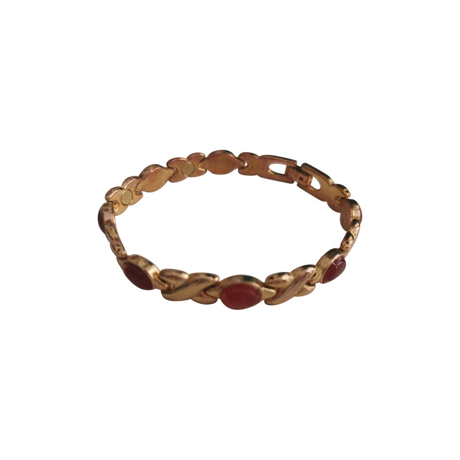 Bracelet en métal doré