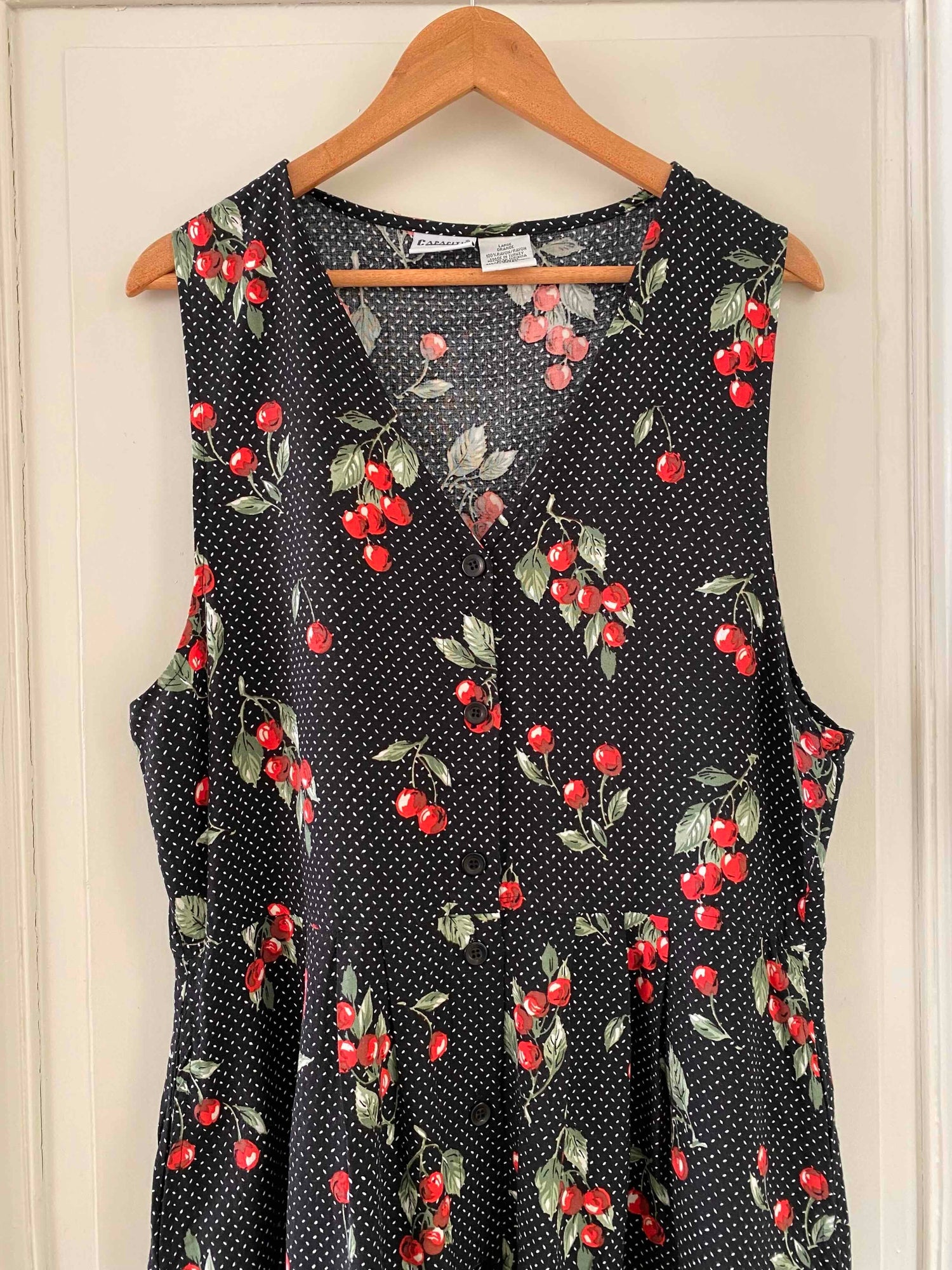 Peas and cherries dress