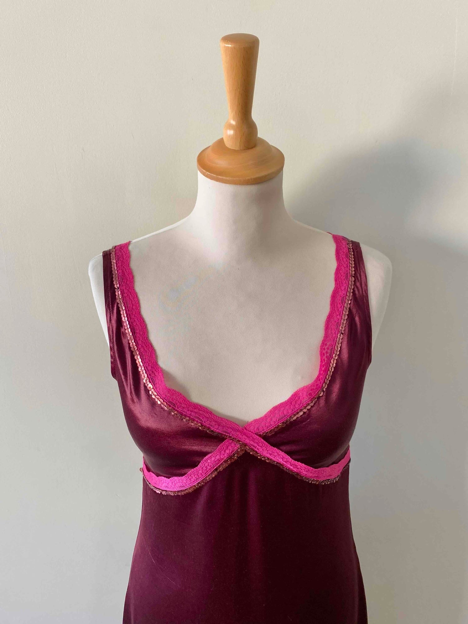 Robe nuisette en satin