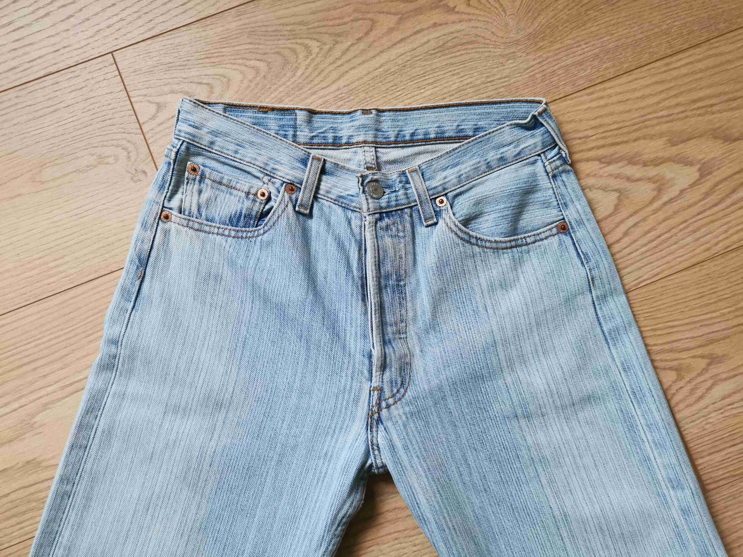 Jean Levi's 501 W29L32
