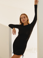 Robe Under Stripes Noir