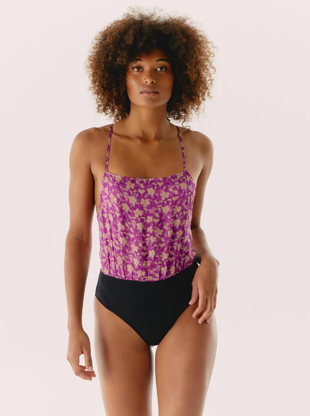 Body India Flowers Décolleté Carré