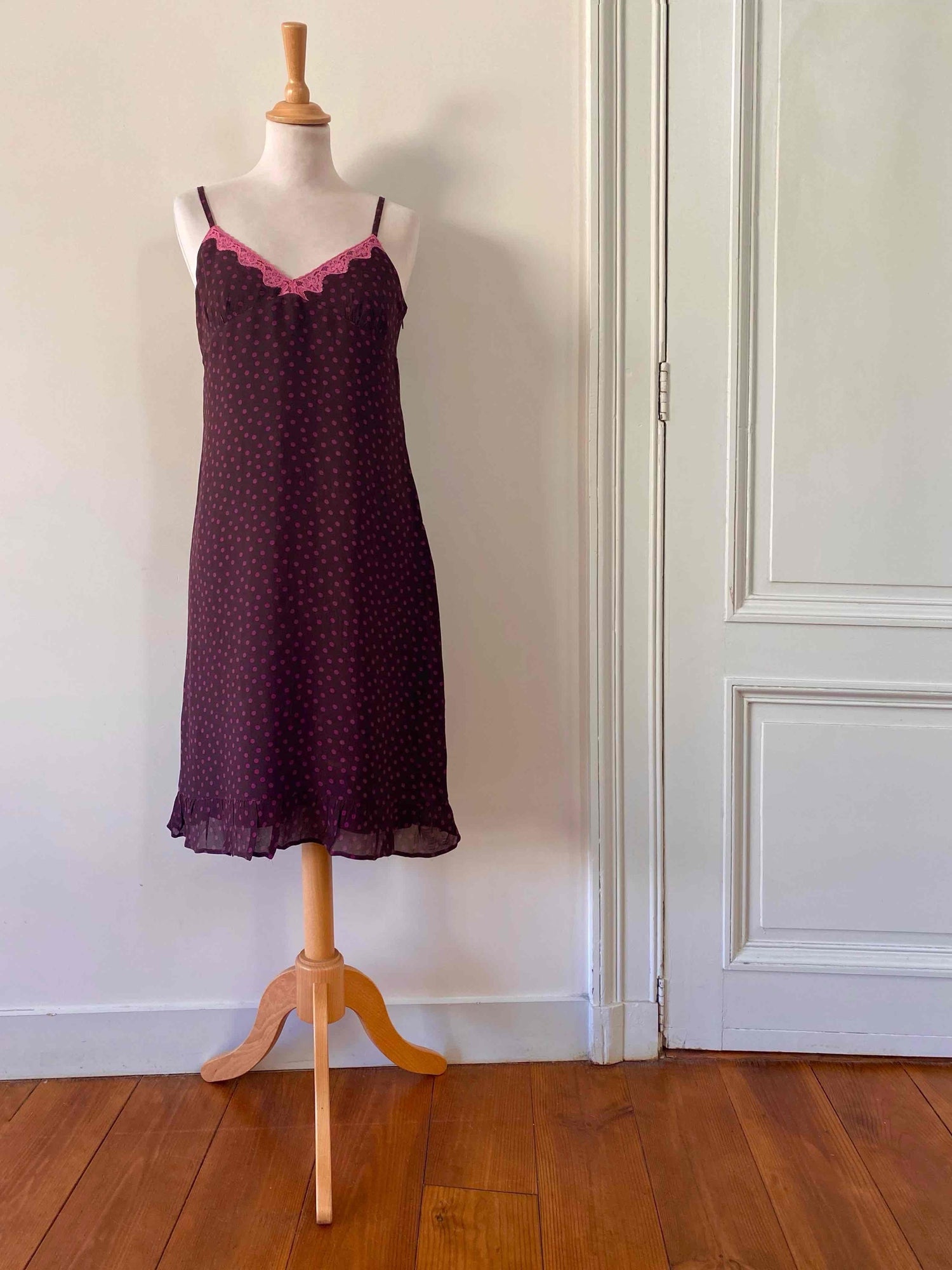 Polka dot nightgown