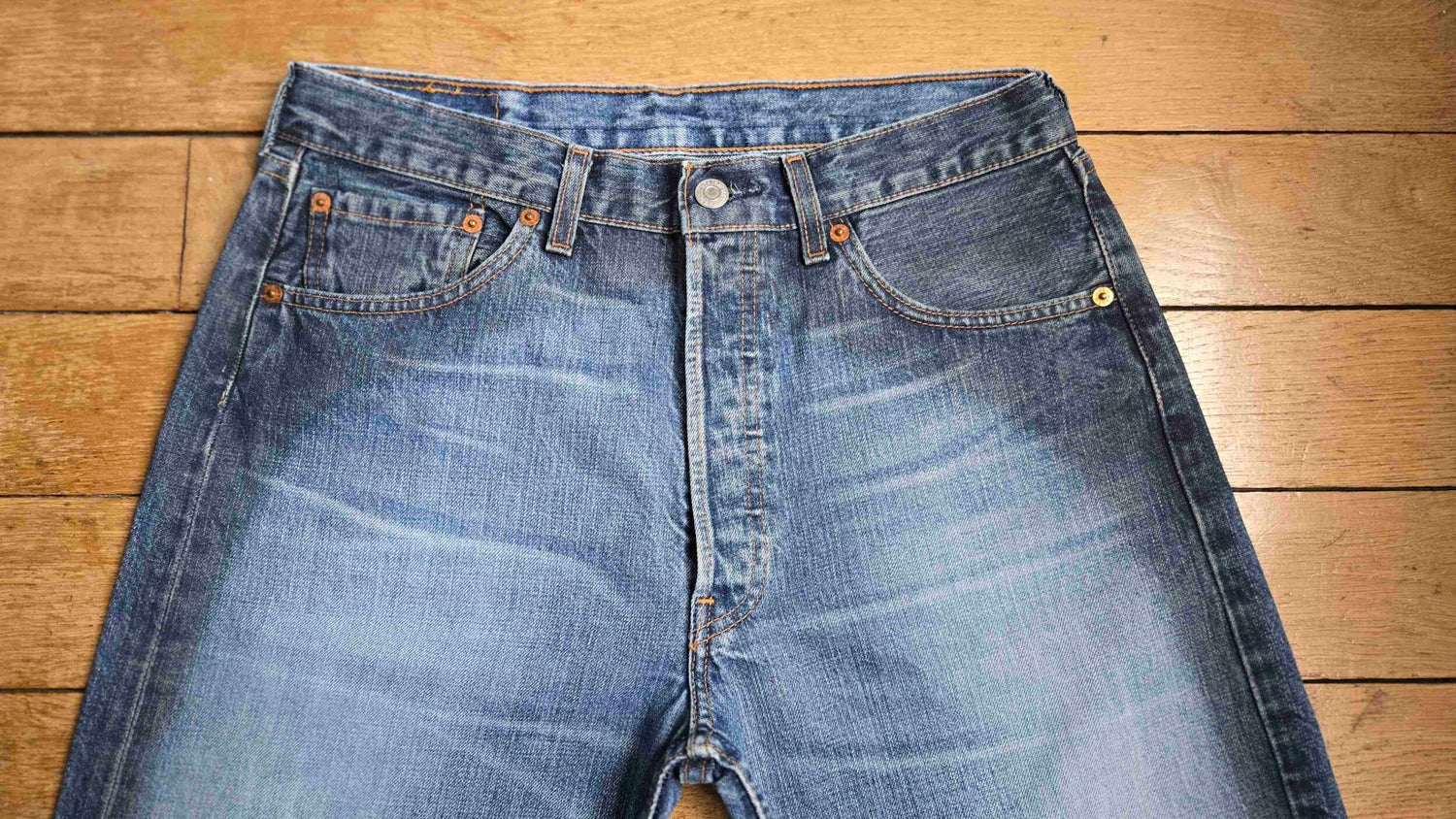 Jean Levi's 501 W33L34