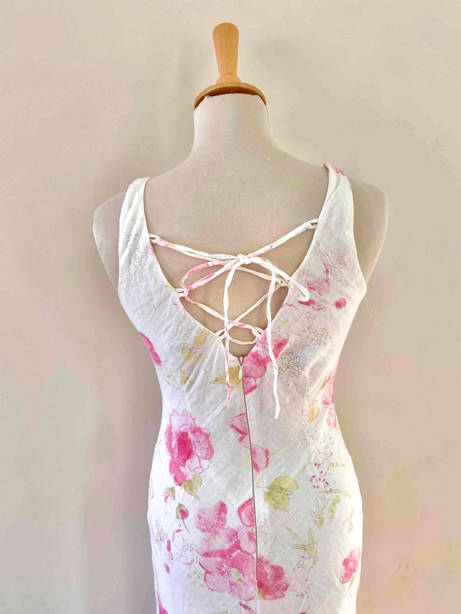 White linen backless dress