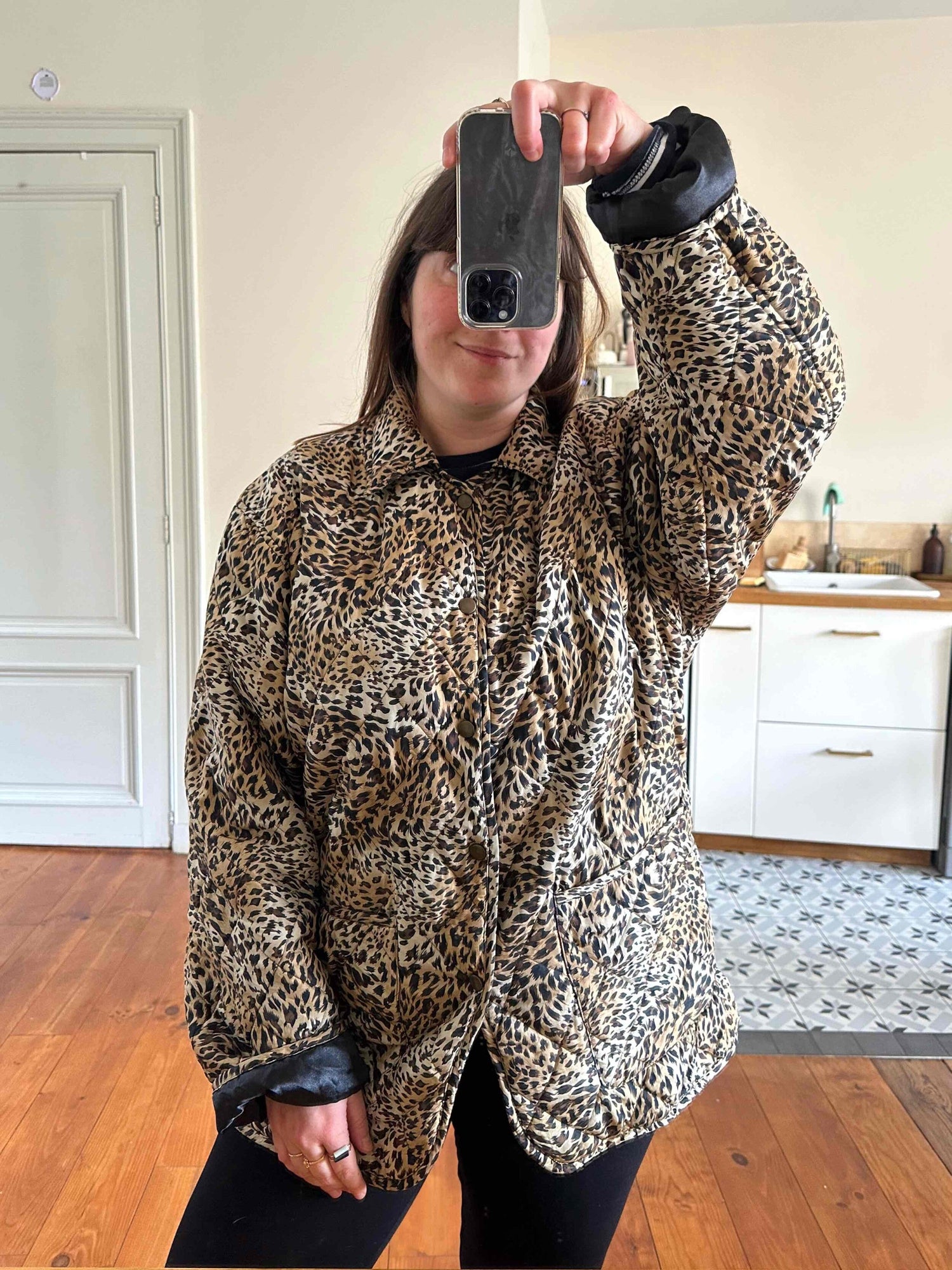 Doudoune léopard en soie