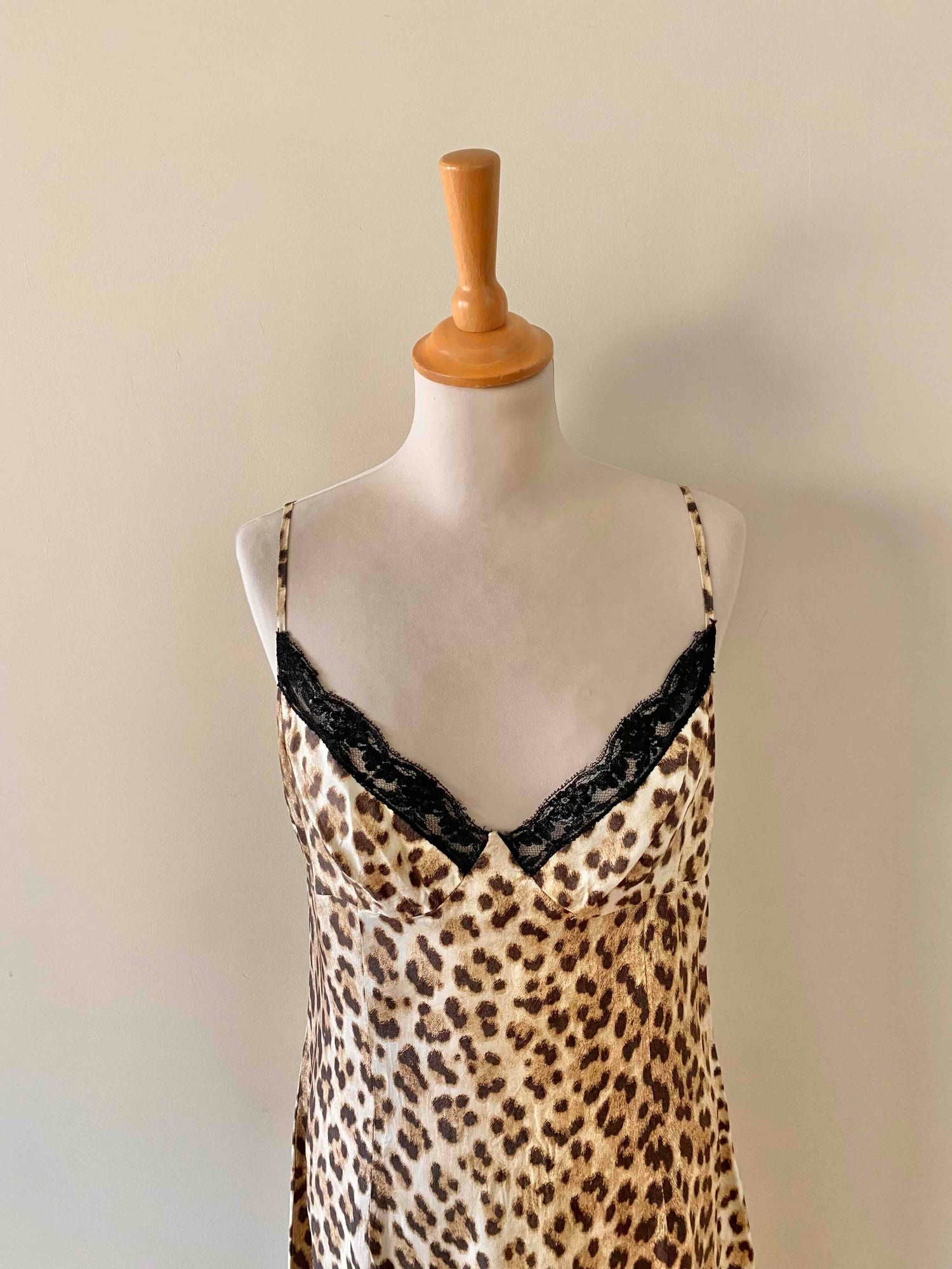 Robe nuisette léopard