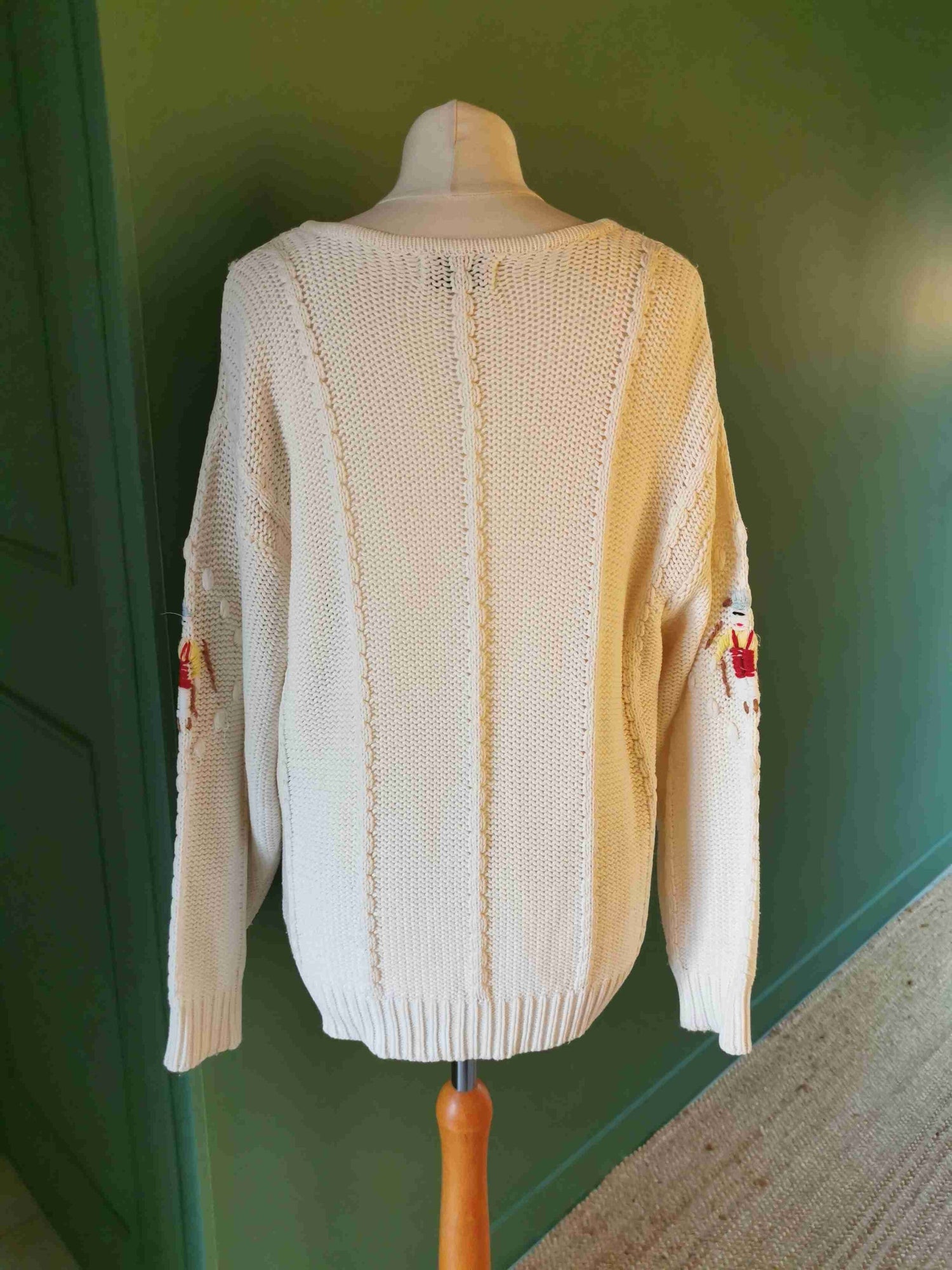 Embroidered cardigan