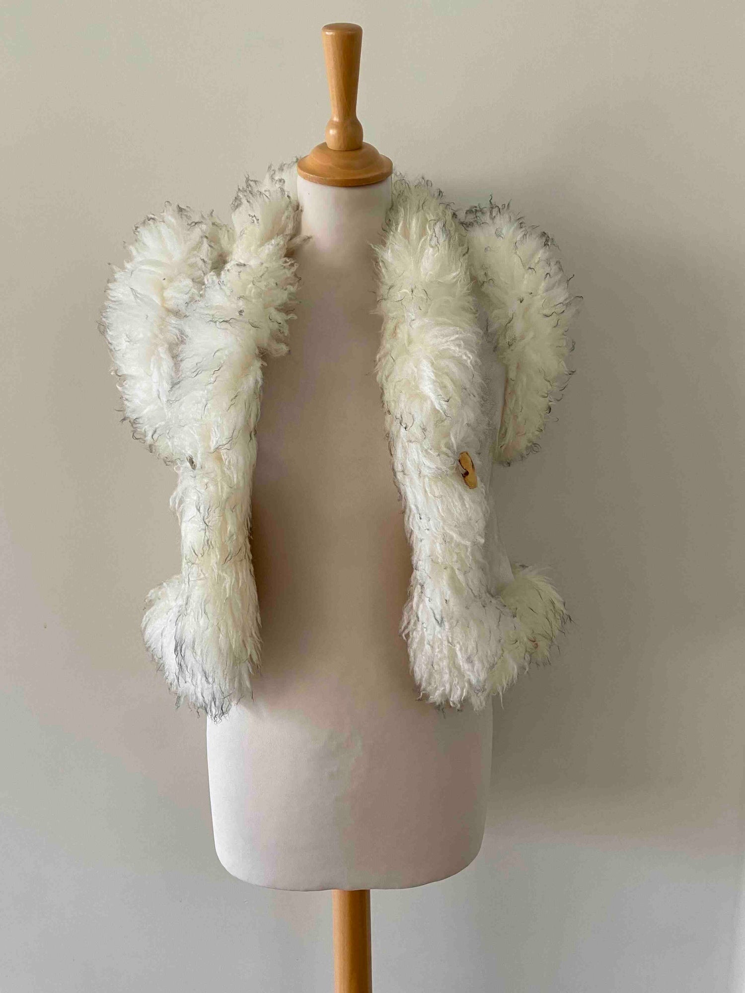 Gilet en peau lainée