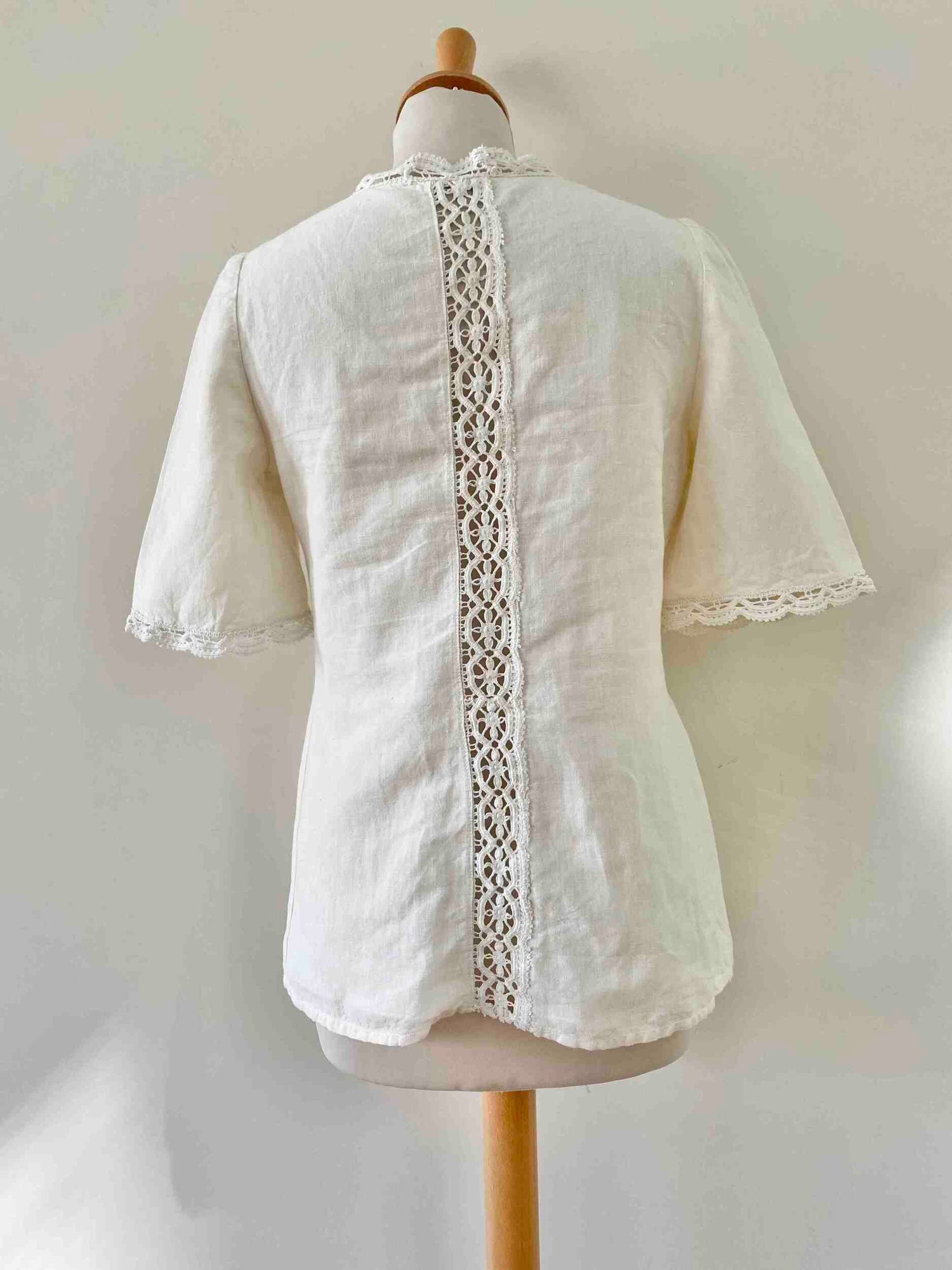 Embroidered top