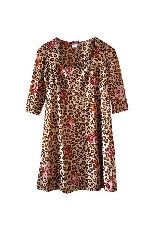 Leopard print dress with flowers