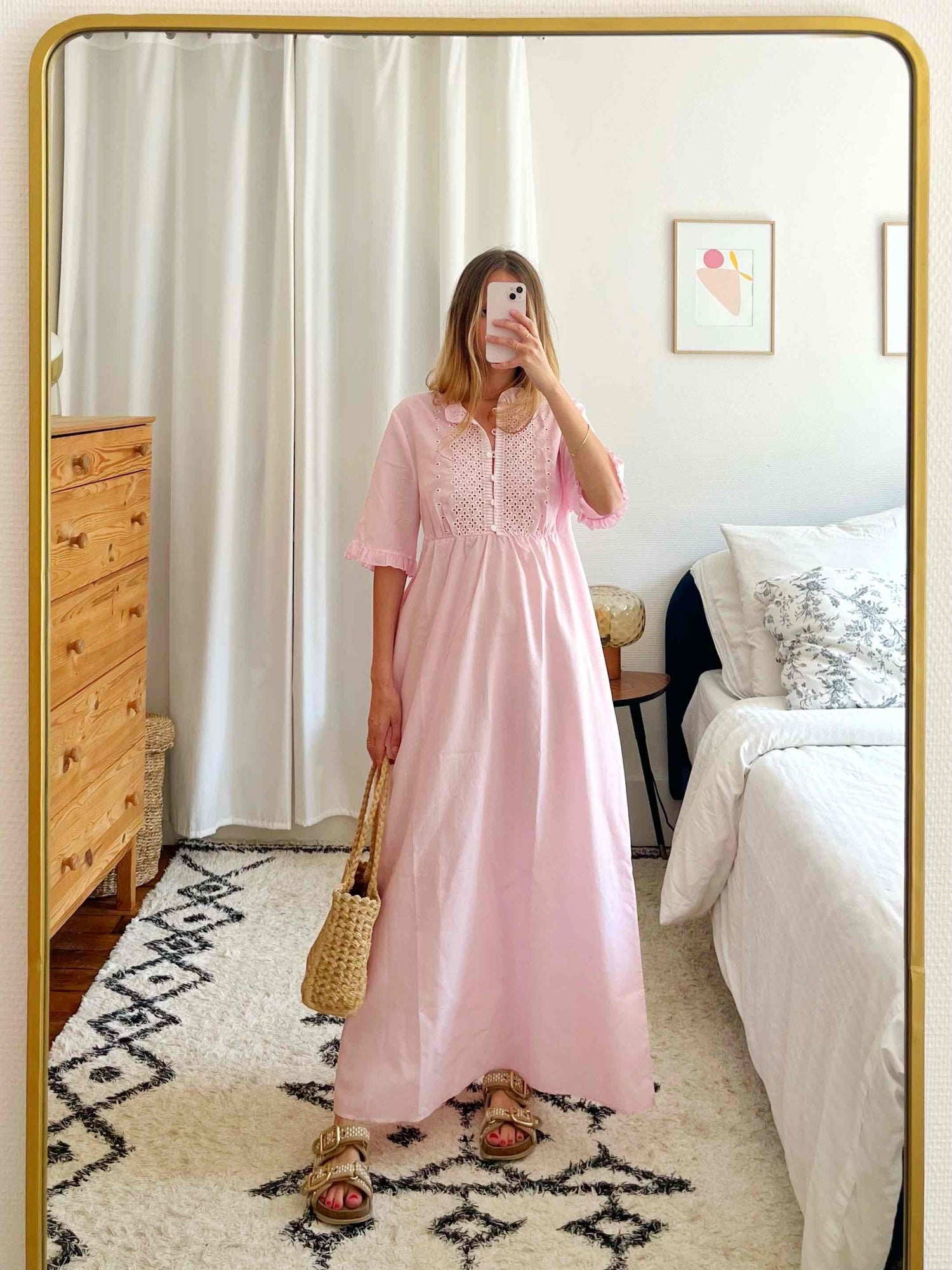 Robe longue en dentelle