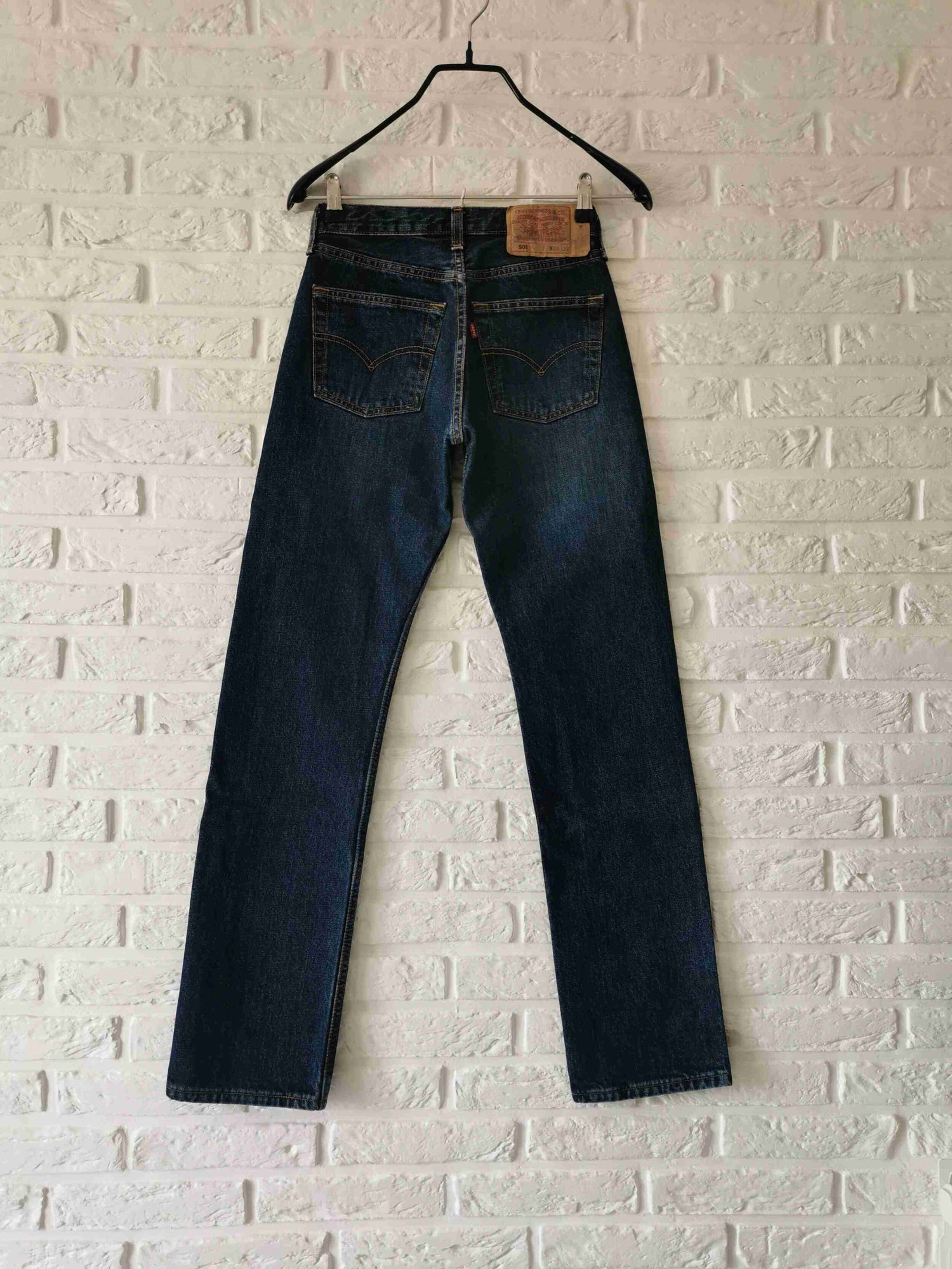 Jean Levi's 501 W26 L32