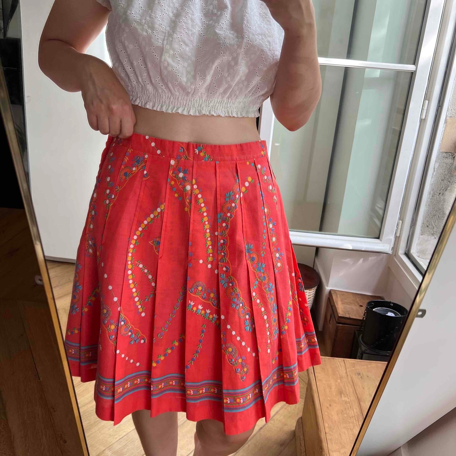 Pleated cotton skirt