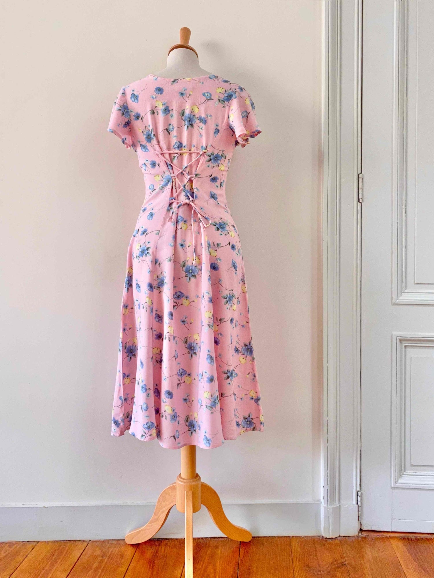 Floral lace dress in pink viscose