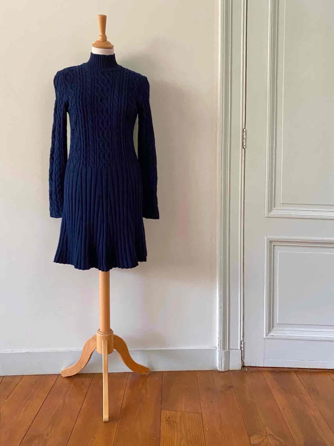 Dress in twisted wool