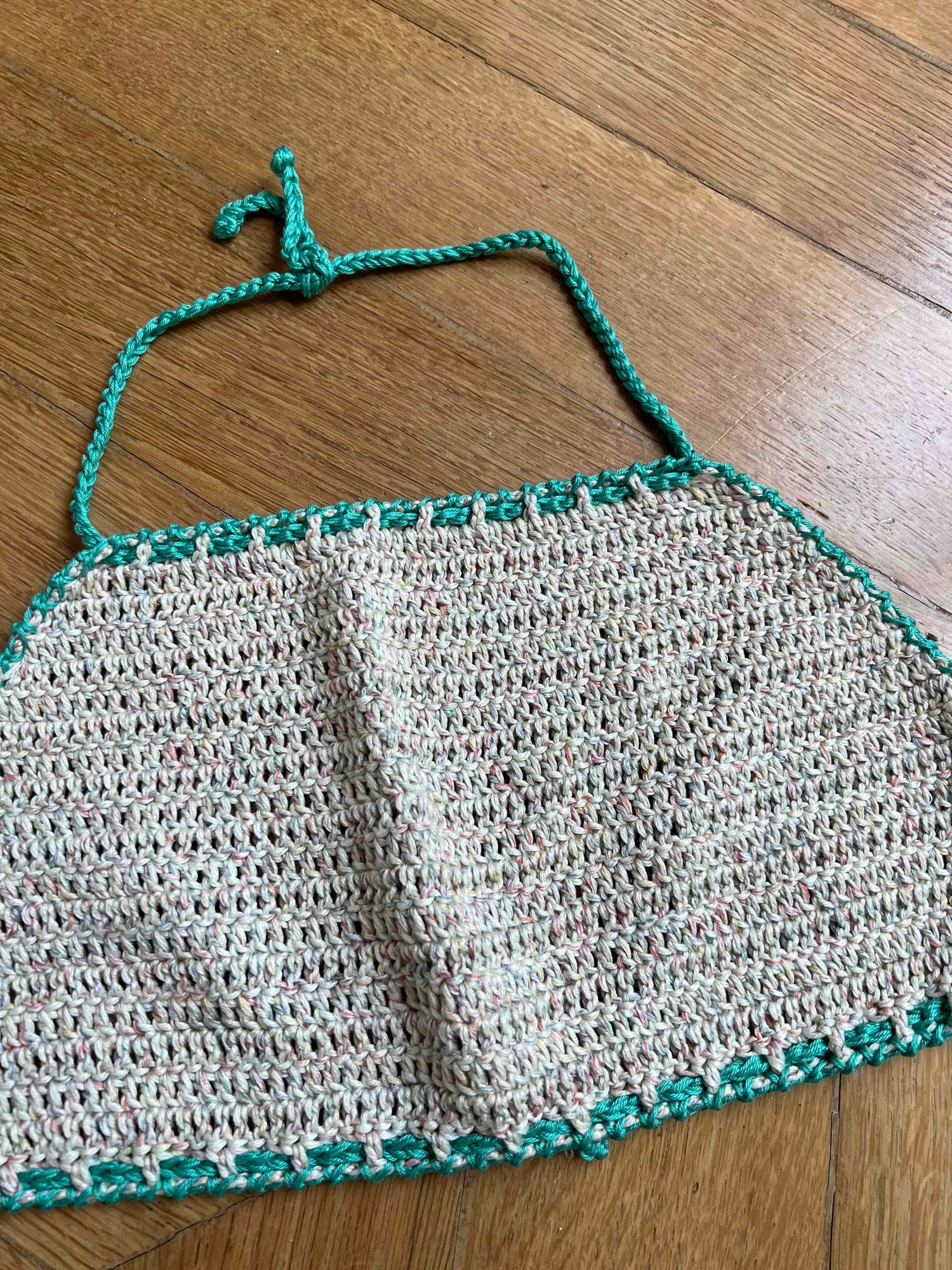 Dos nu en crochet