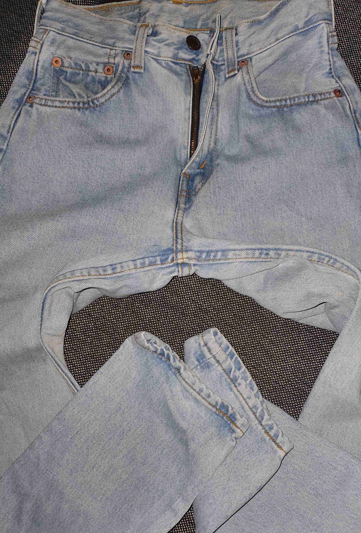 Jean Levi's 534 W27L30