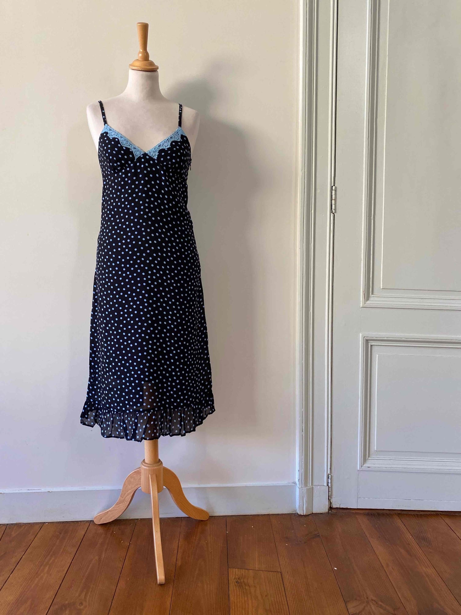 Polka dot nightgown