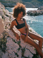 Cheeky Bloom Alive Motif