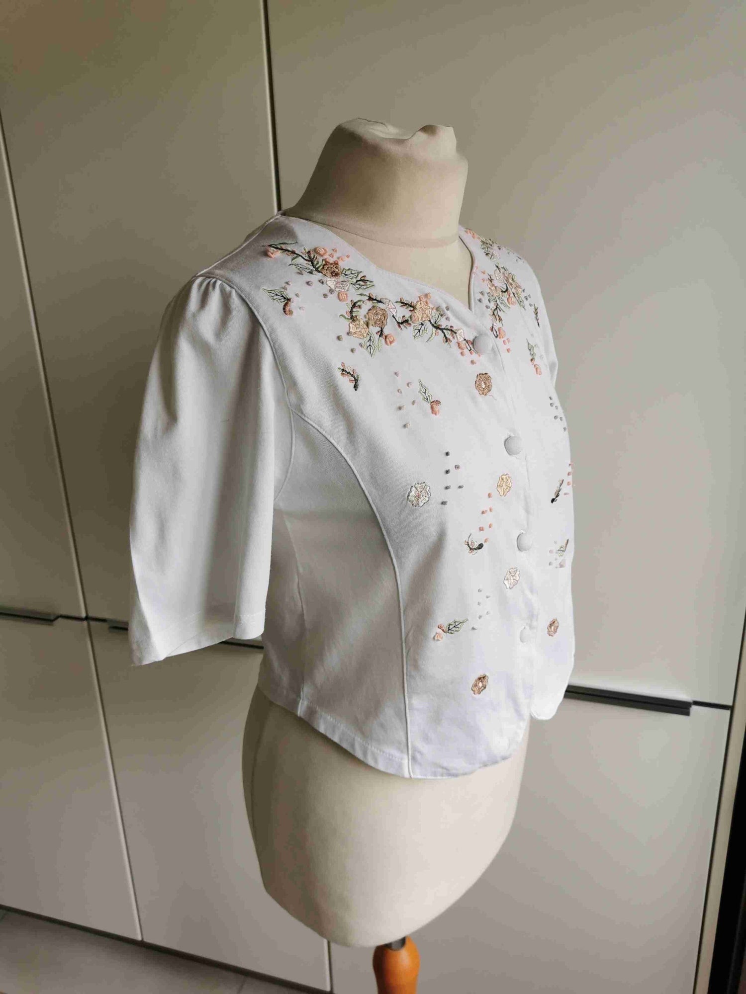 Button-up cotton top