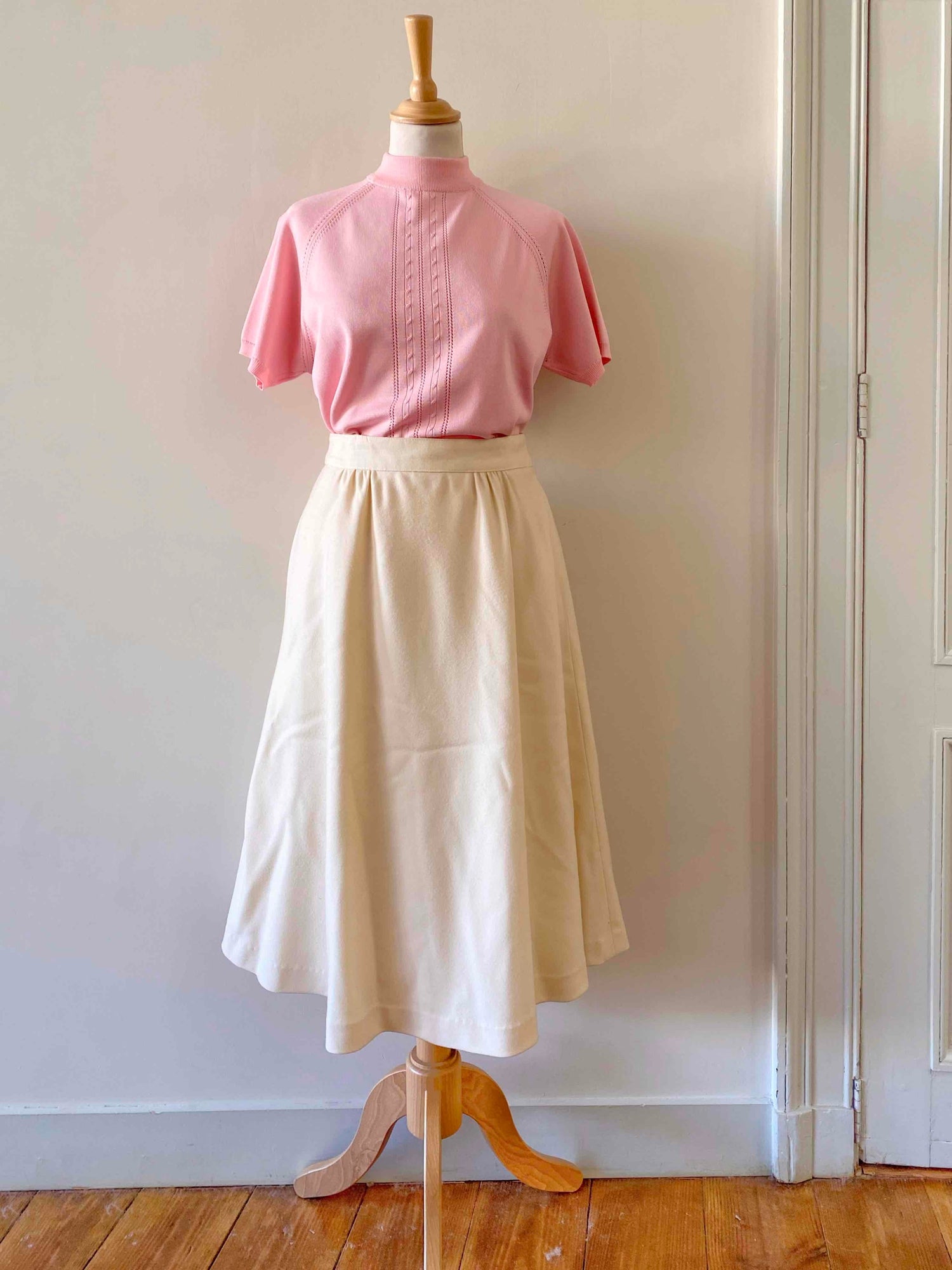 Wool skirt