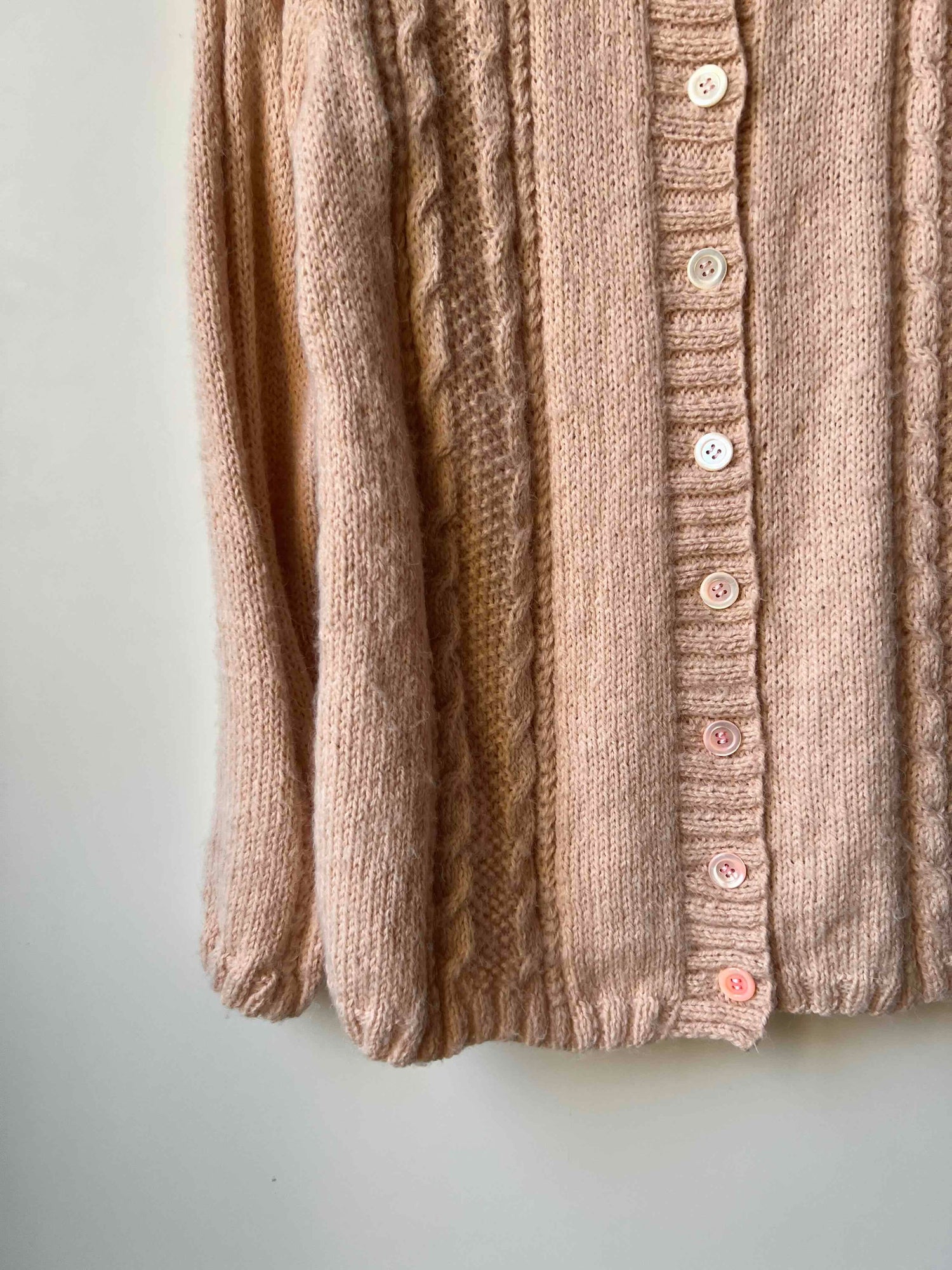 Knitted cardigan