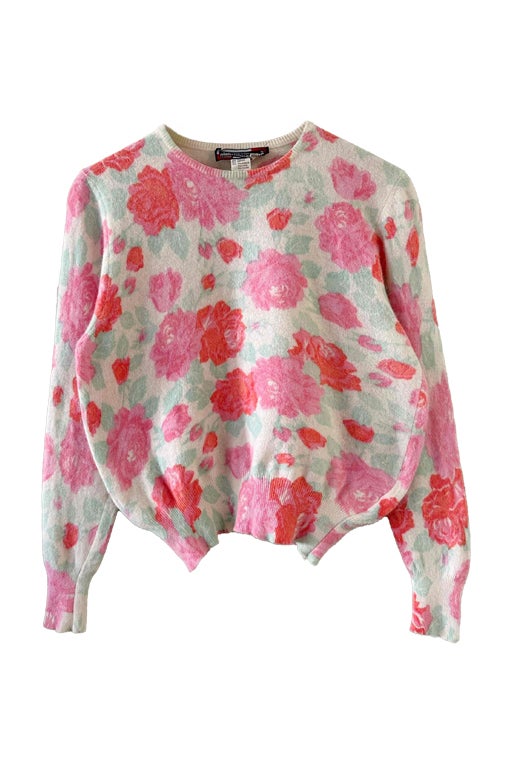 Wool sweater with floral pattern