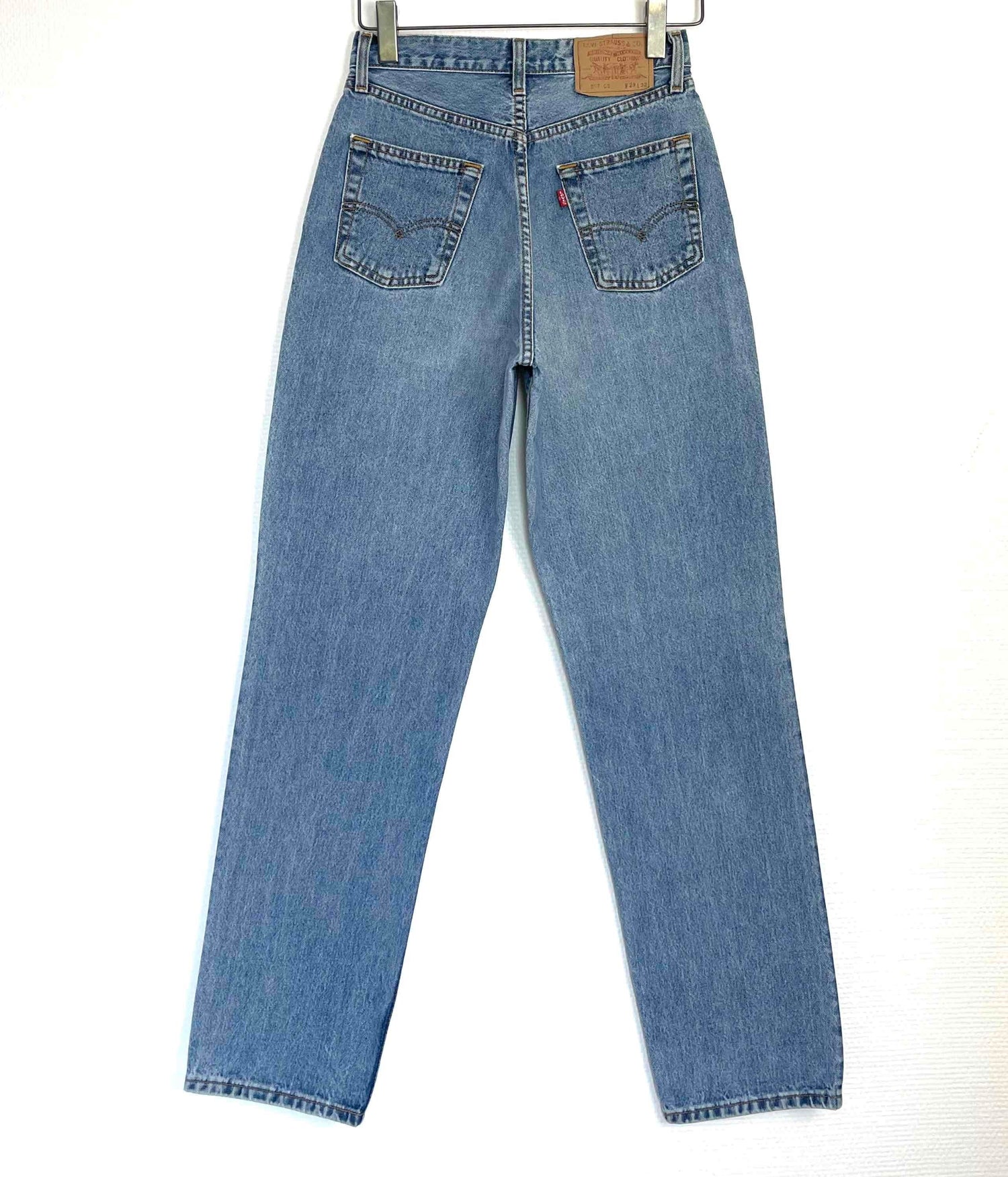 Jean Levi’s 597 W29L32