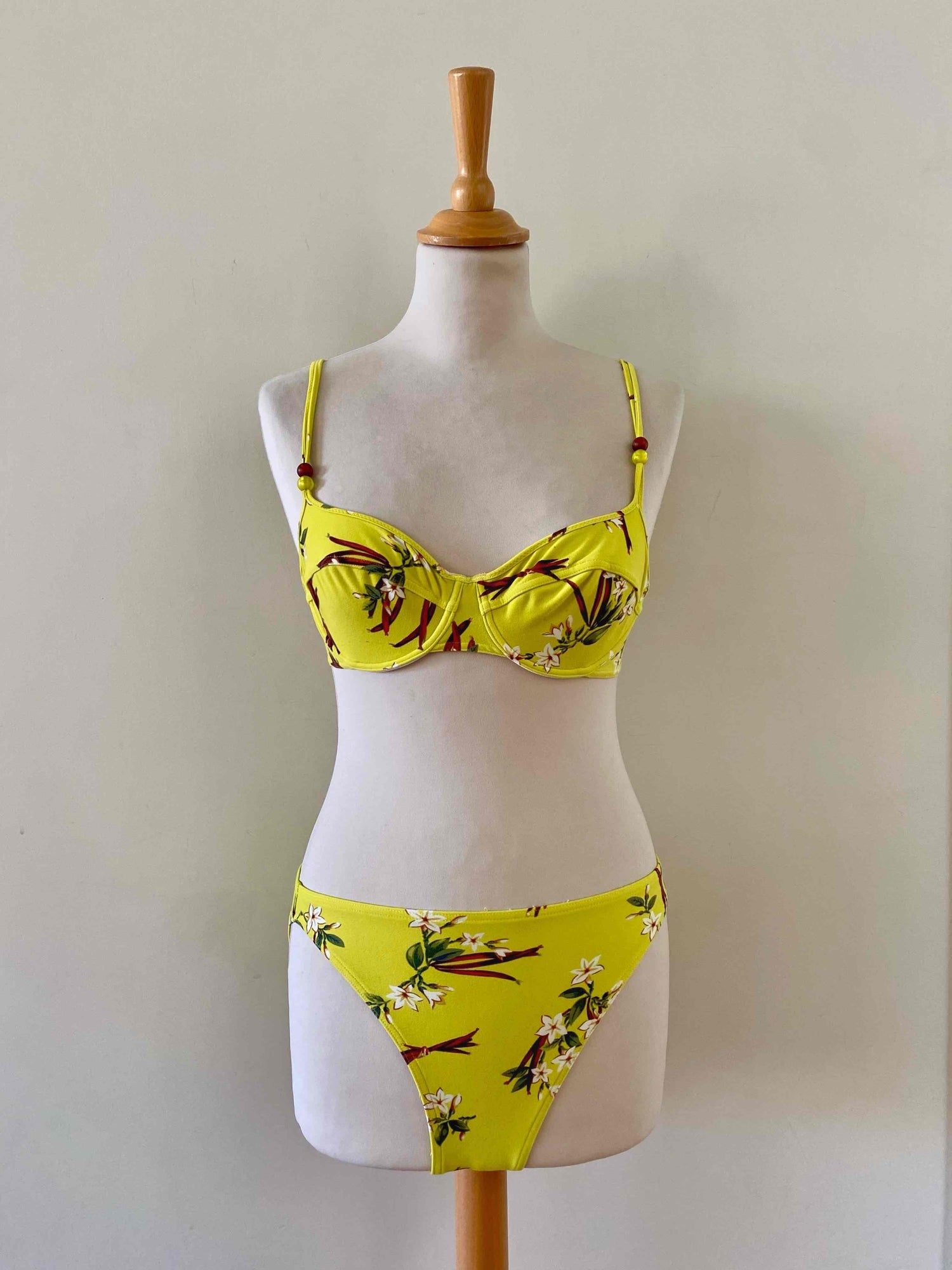 Bikini corbeille 90’s