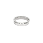 Bague demi-alliance en or blanc et diamants