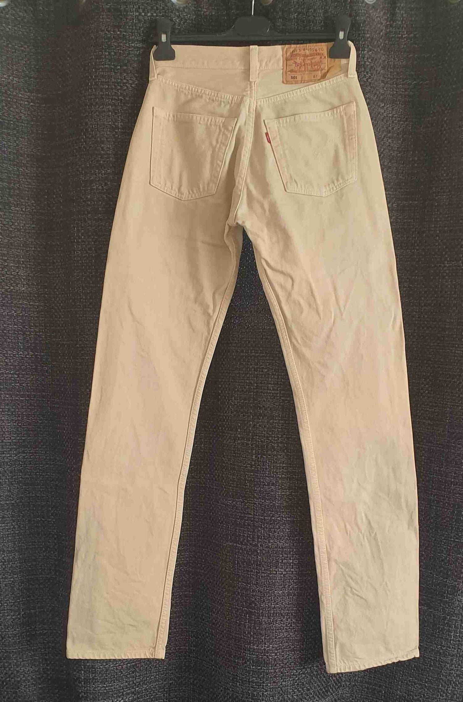 Jean Levi's 501 W27L34