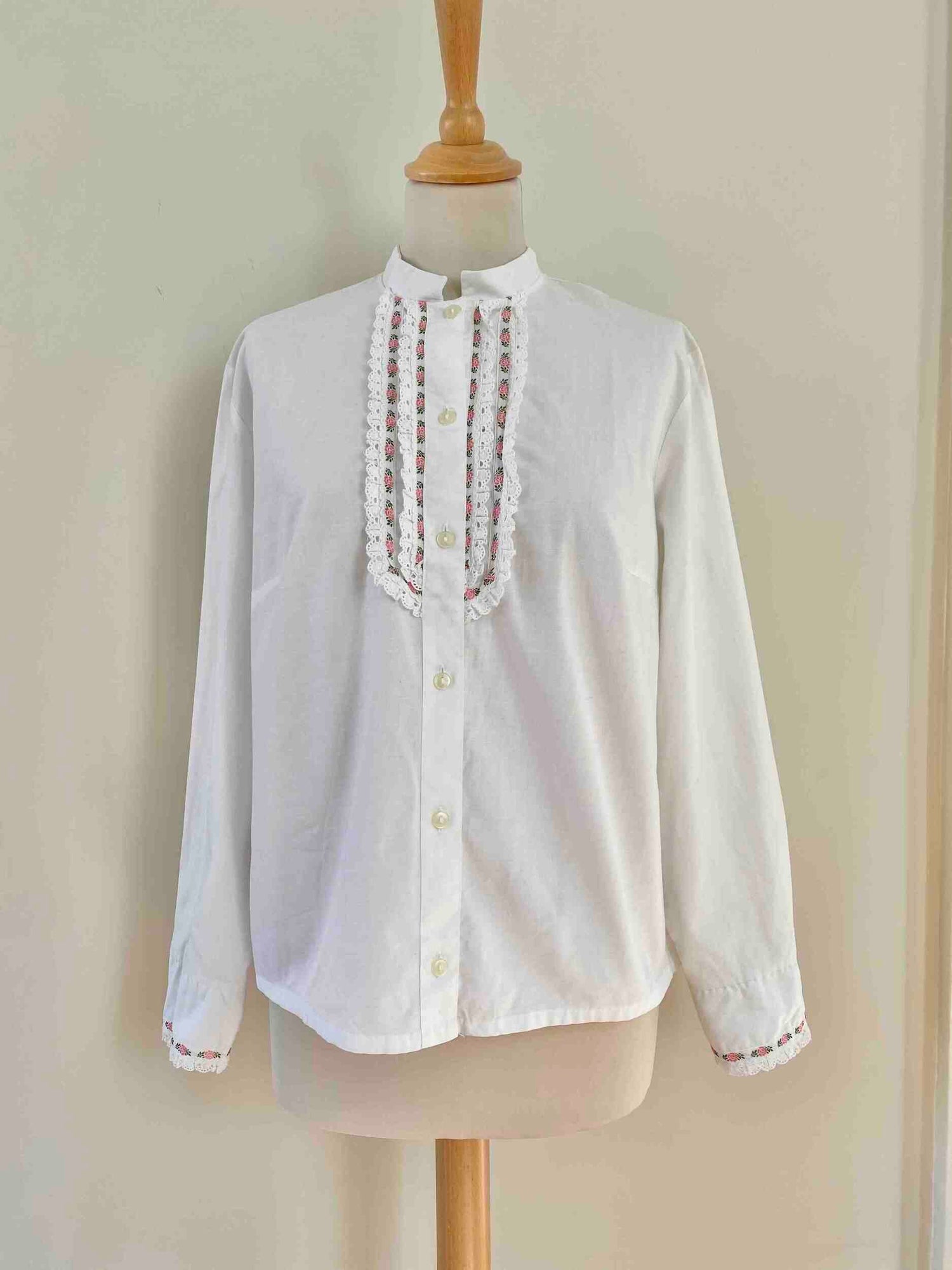 Austrian blouse