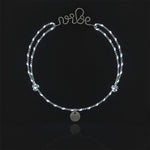 Bracelet Cordon Réfléchissant Personnalisé porté au poignet — argent sterling 925 livraison soigneuse garantie