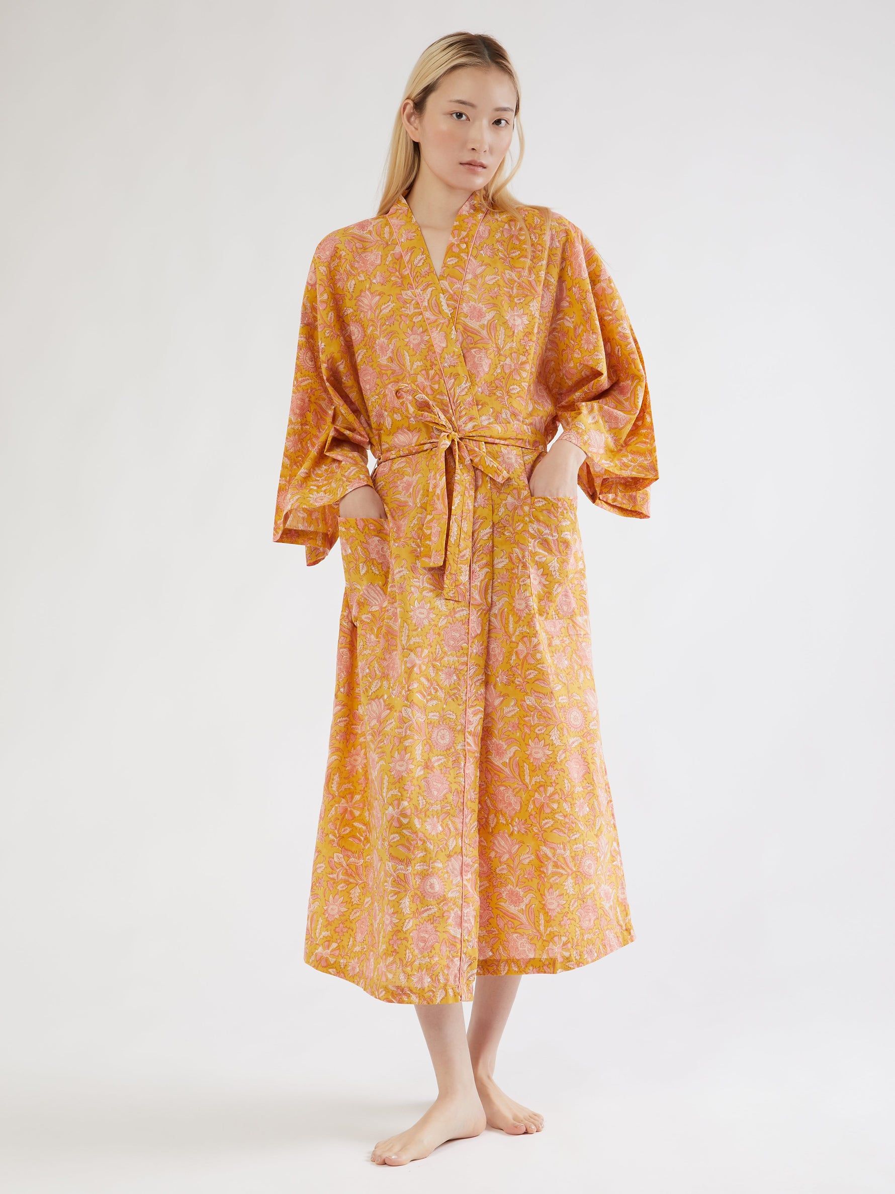 ETHICAL FASHION, CRAFTSMANSHIP, SUSTAINABLE FASHION, TRADITIONAL FASHION, ETHNIC FASHION, BOHEMIAN FASHION, MODA ETICA, MODA SOSTENIBILE, TECNICHE ARTIGIANALI, MODA TRADIZIONALE, MODA ETNICA, BOHEMIAN DRESS, MADE IN INDIA, HANDMADE IN INDIA, BLOCK PRINT, FLOWER PAJAMAS, PIGIAMA A FIORI, PIGIAMA DI COTONE, COTTON PAJAMA, SILK PAJAMA, PIGIAMA DI SETA, VESTAGLIA, NIGHTWEAR, SLEEPWEAR, FASHION PAJAMA, ETNIC PRINTS, STAMPE INDIANE, STAMPE ETNICHE