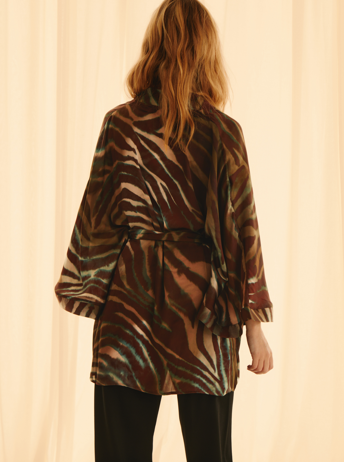 Kimono Brown Zebra Matière Satinée