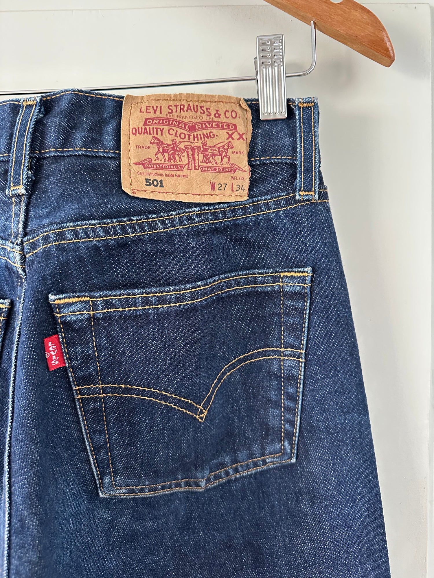 Jean Levi's 501 W27 L34